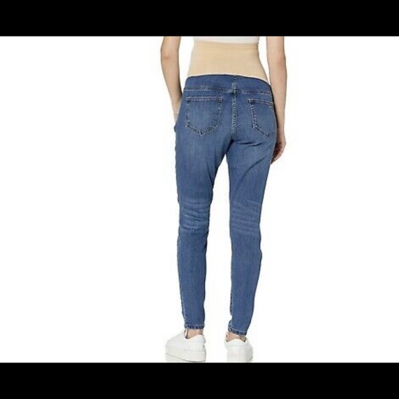 Light distress maternity jeans - Picture 2 of 3